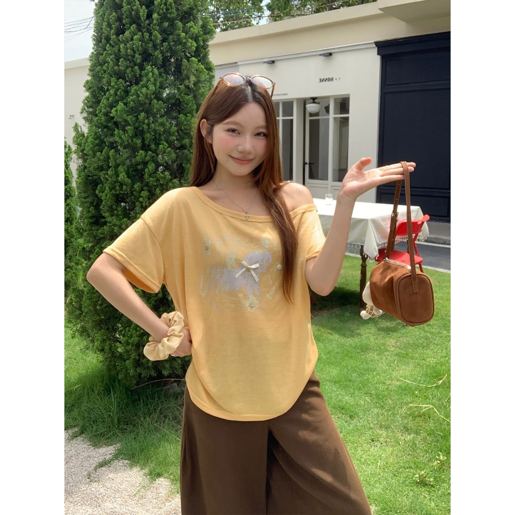 Women's Off-Shoulder Graphic Print Short Sleeve T-Shirt Summer Loose Fit Top