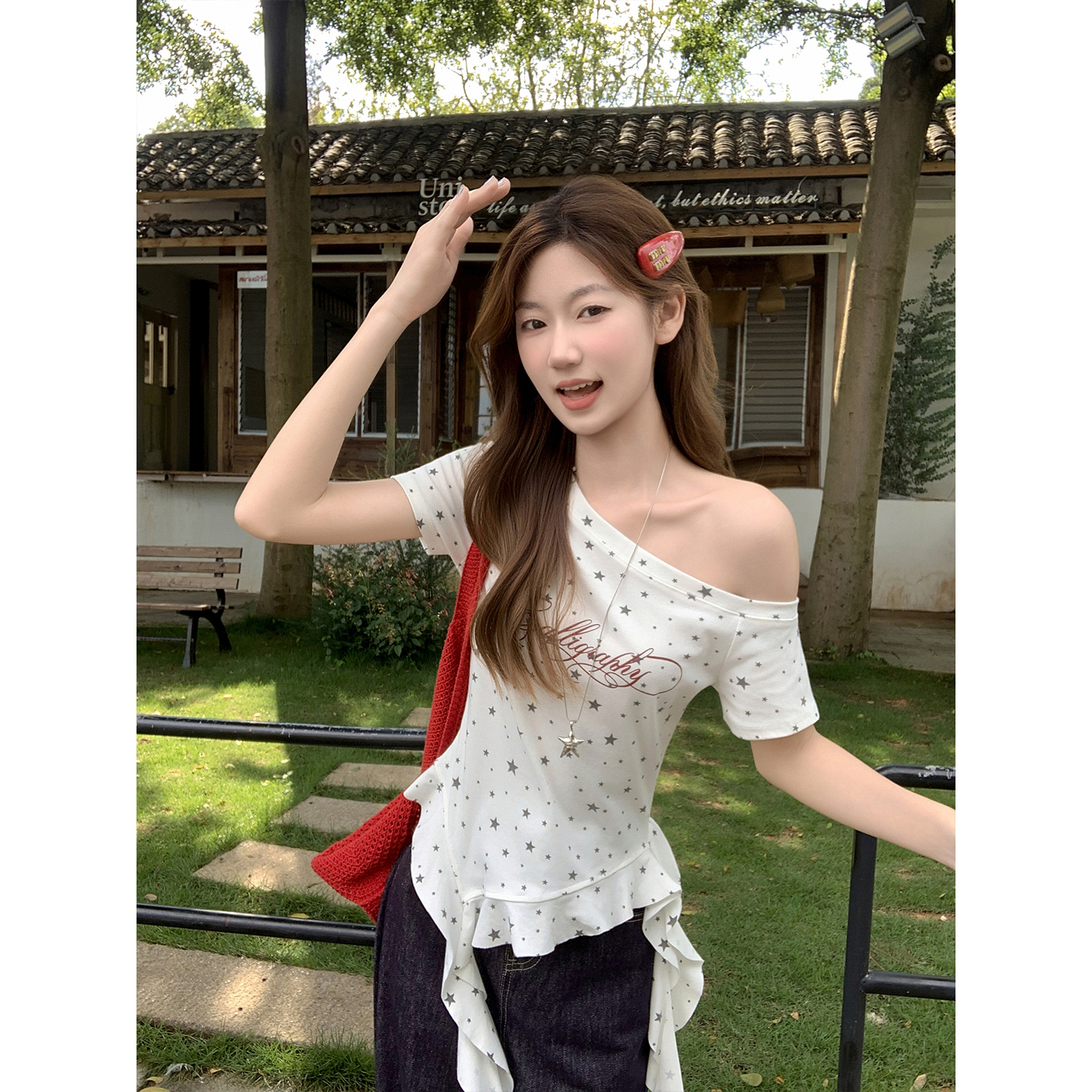 American Retro Starry Asymmetric Off-Shoulder T-Shirt for Women Summer New Niche Design Ribbon Spicy Girl Short Sleeve Top - Image 4