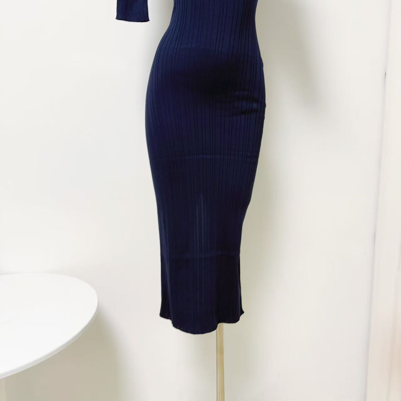 Women's Knit Sleeveless Bodycon Dress Slim Fit Street Style - Image 3