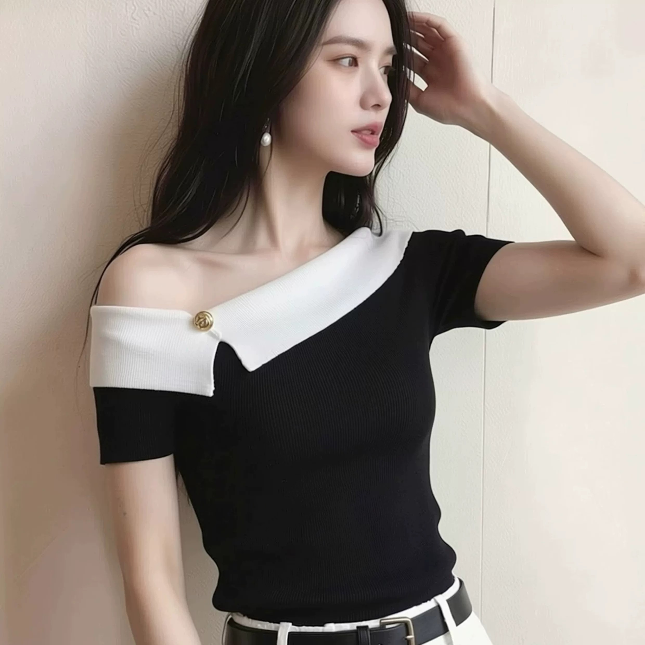 2026 Korean French Off-Shoulder Color-Block Knit Top for Women Black Elegant - Image 5