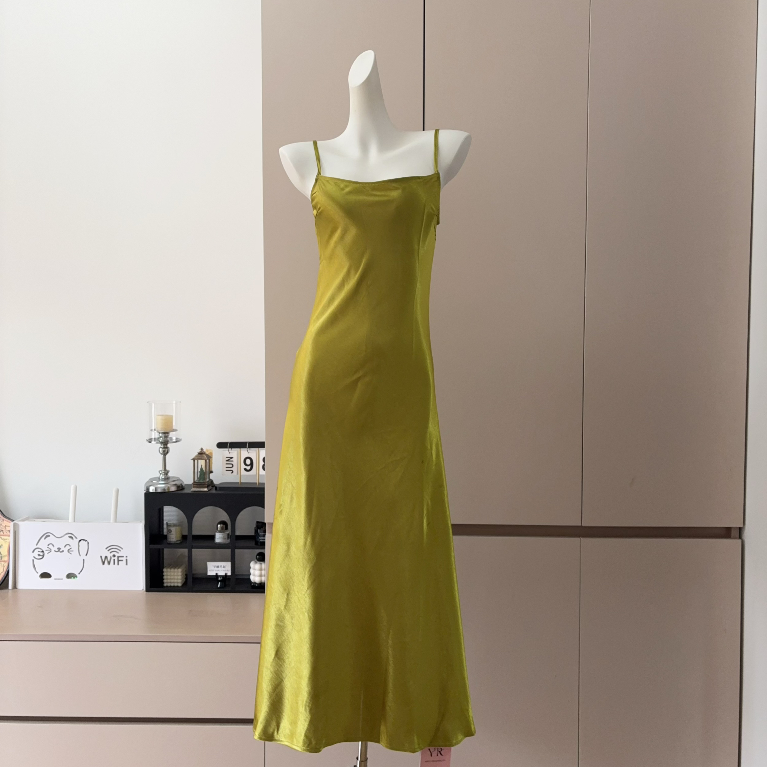 Royal Blue Green Black Satin Bodycon Maxi Dress with Spaghetti Straps - Image 4