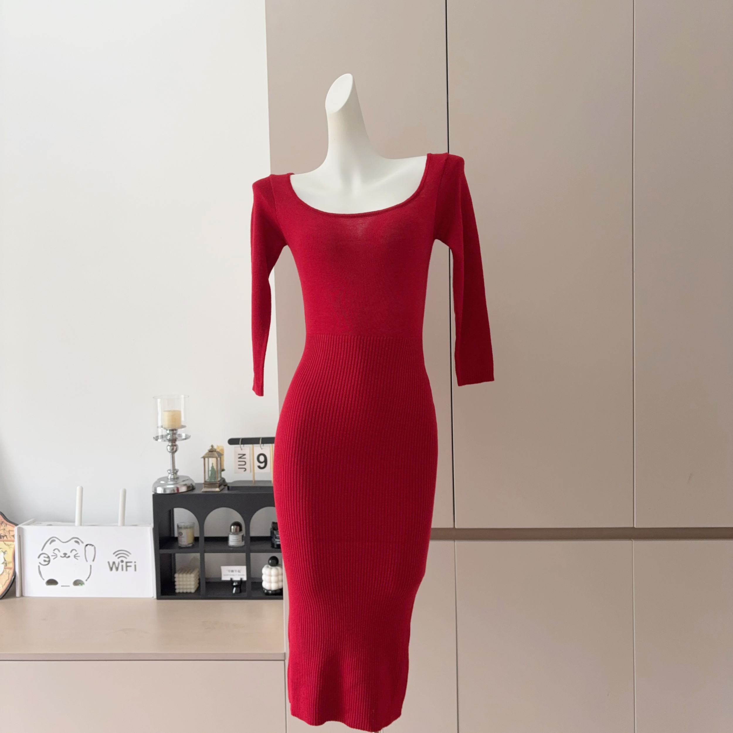 Women's Red Knit Dress with Wide Round Neck and 3/4 Sleeves