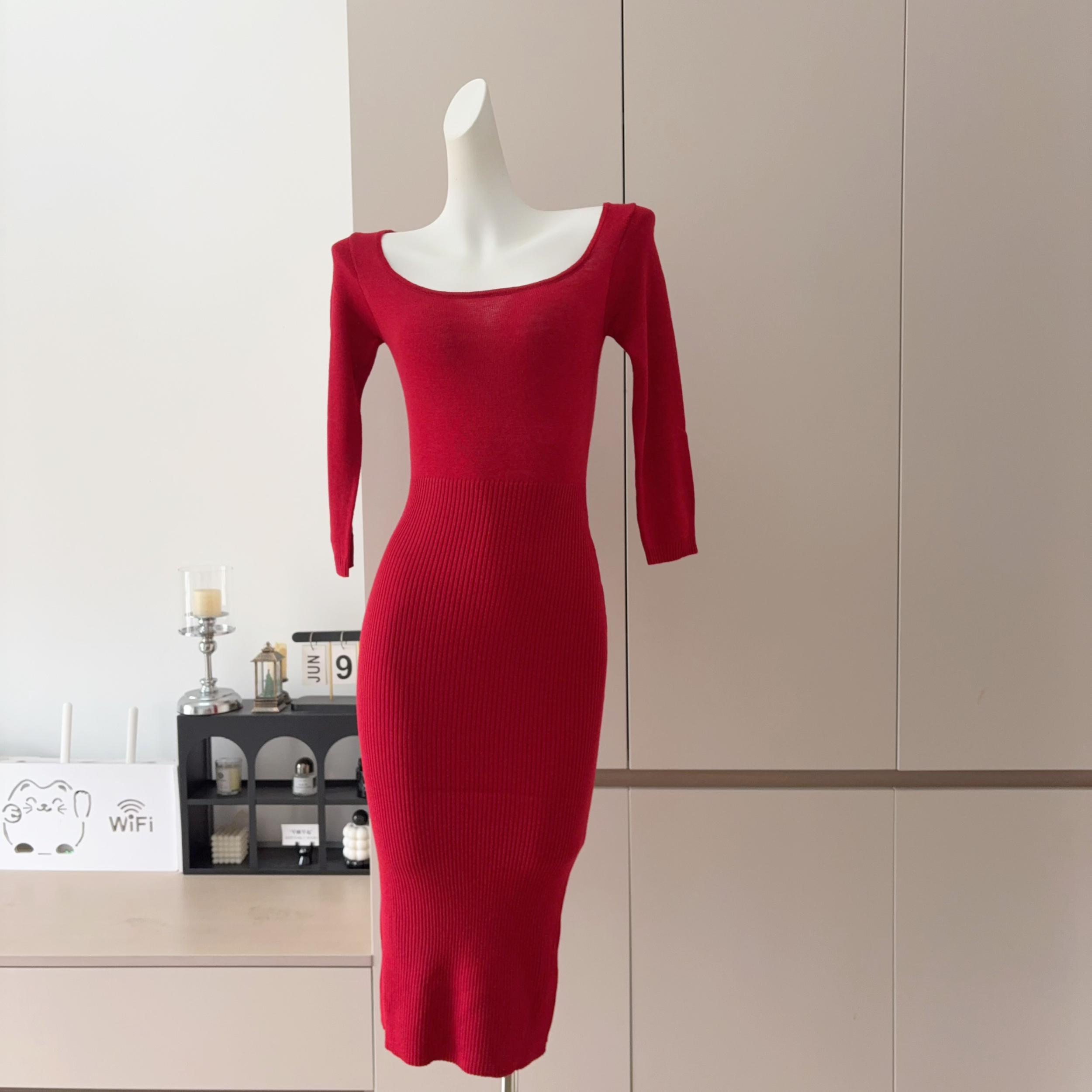 Women's Red Knit Dress with Wide Round Neck and 3/4 Sleeves - Image 3